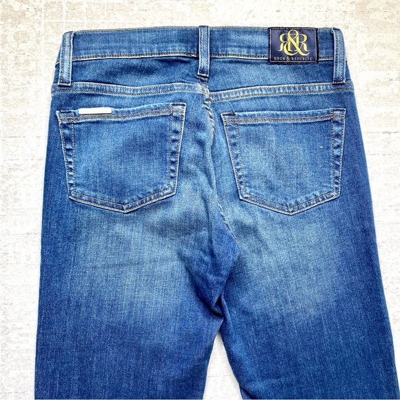 Rock & Republic Kasandra Jeans 2 M Blue Distressed Bootcut Denim - Picture 8 of 9